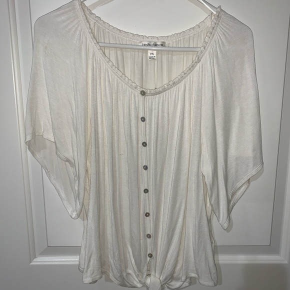 John Paul Richard Women’s Petite XL Cream Color Top, Butterfly sleeves, EUC - Picture 3 of 4